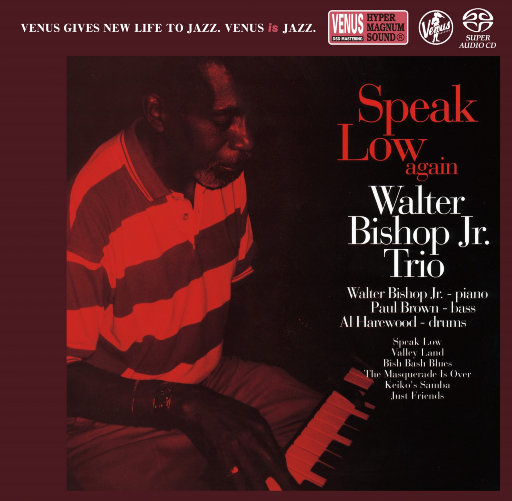 女人把脚张开门让男人插动漫
